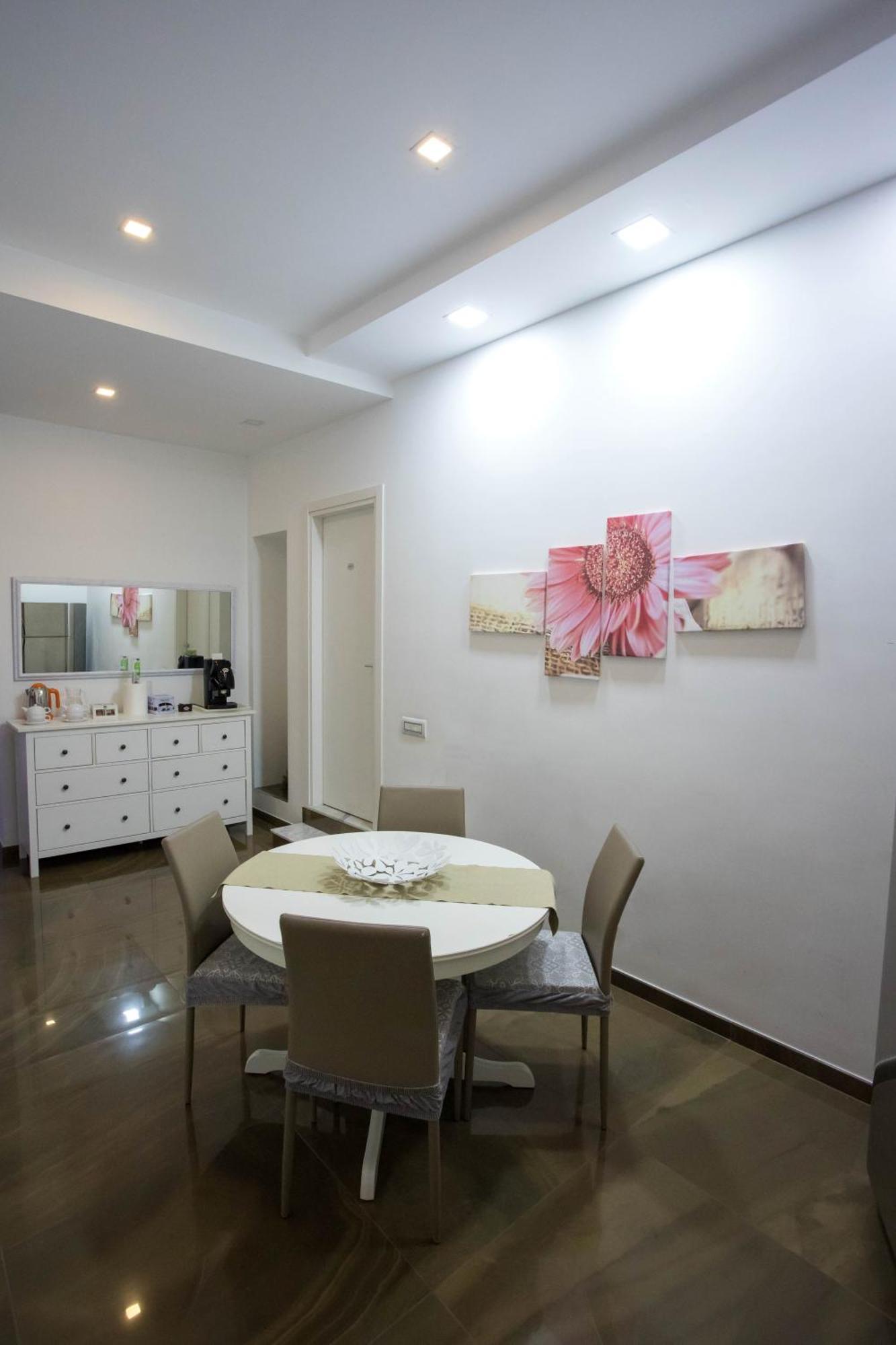 مبيت وإفطار Palazzo 15 Napoli المظهر الخارجي الصورة